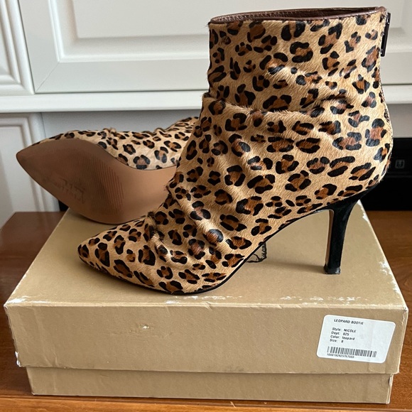 Nicole Miller | Cheetah Print Heeled Ankle Booties. - Picture 3 of 4